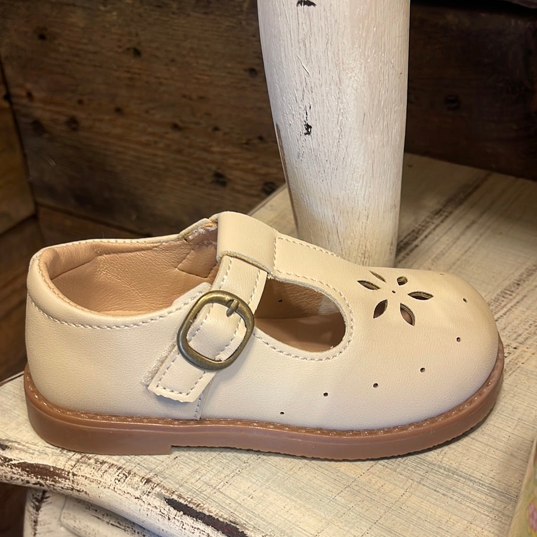 Beige Vintage Appleseed Mary Jane Shoes